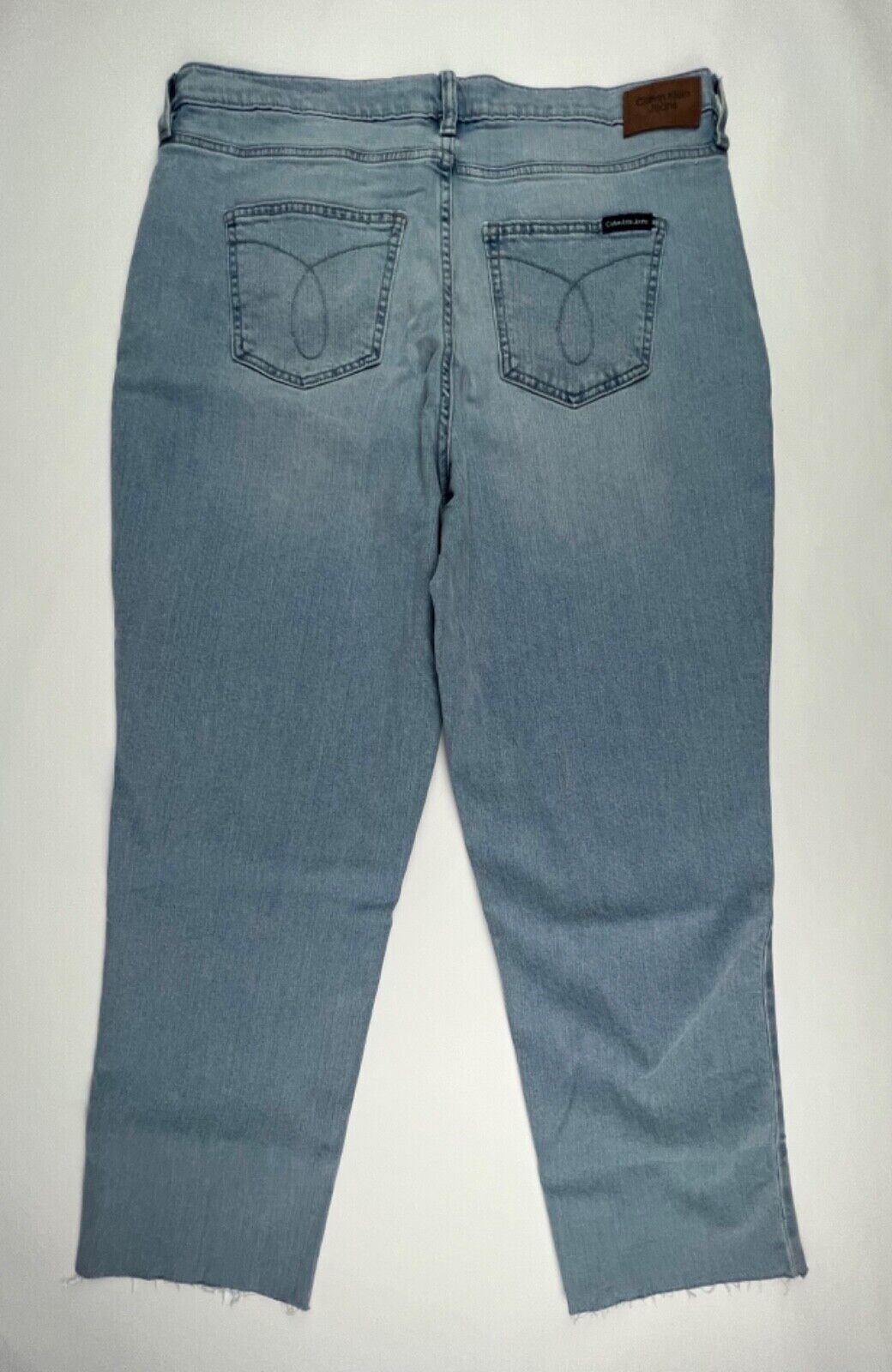 NEW! Calvin Klein Women's 14/32 Straight Fit High Rise Jeans NWT $79.50