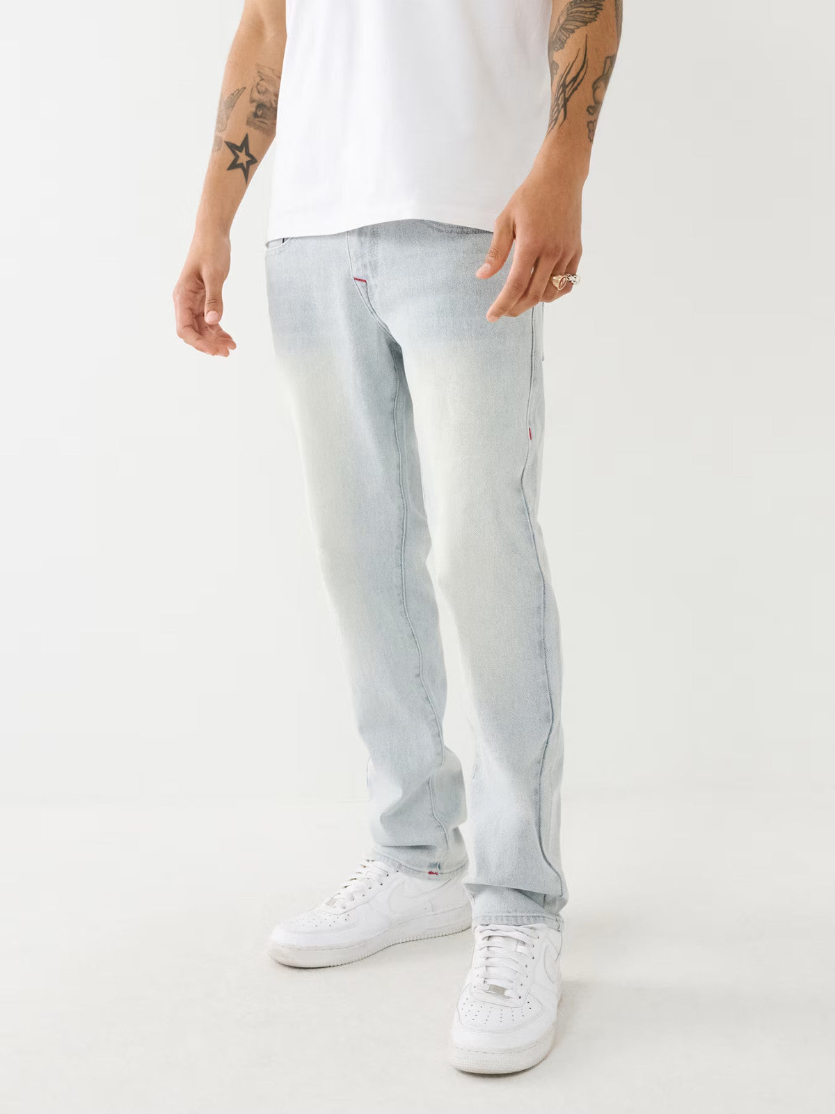 NEW! True Religion Men's 42 Geno Slim Light Blossom Wash Jeans NWT $159