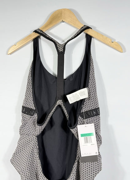 NEW Nike Women's XL Hydralock Fusion Back One Piece Swimsuit NWT $98
