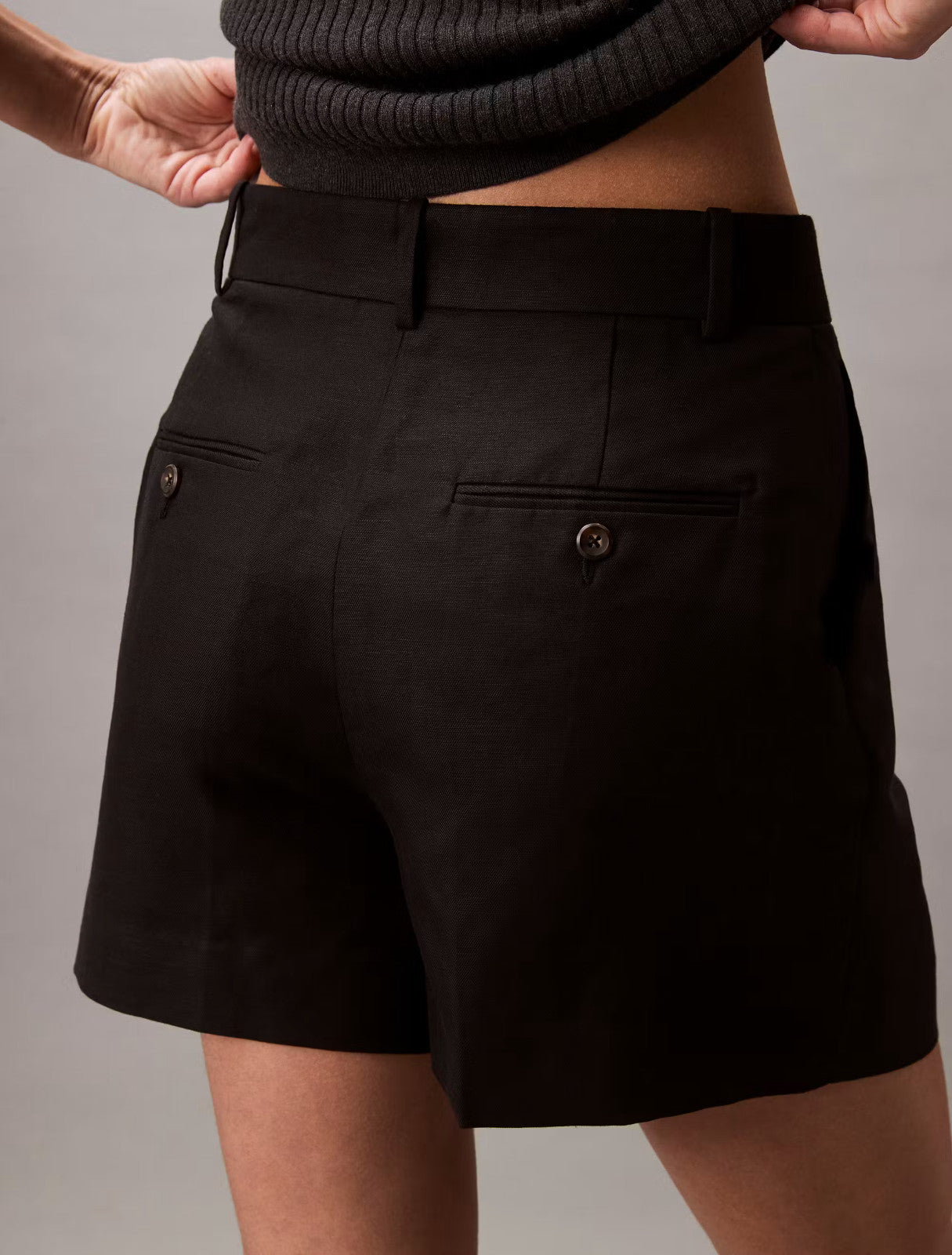 NEW Calvin Klein Women's 14 Structured Linen Tailored Shorts • Reg Price $99