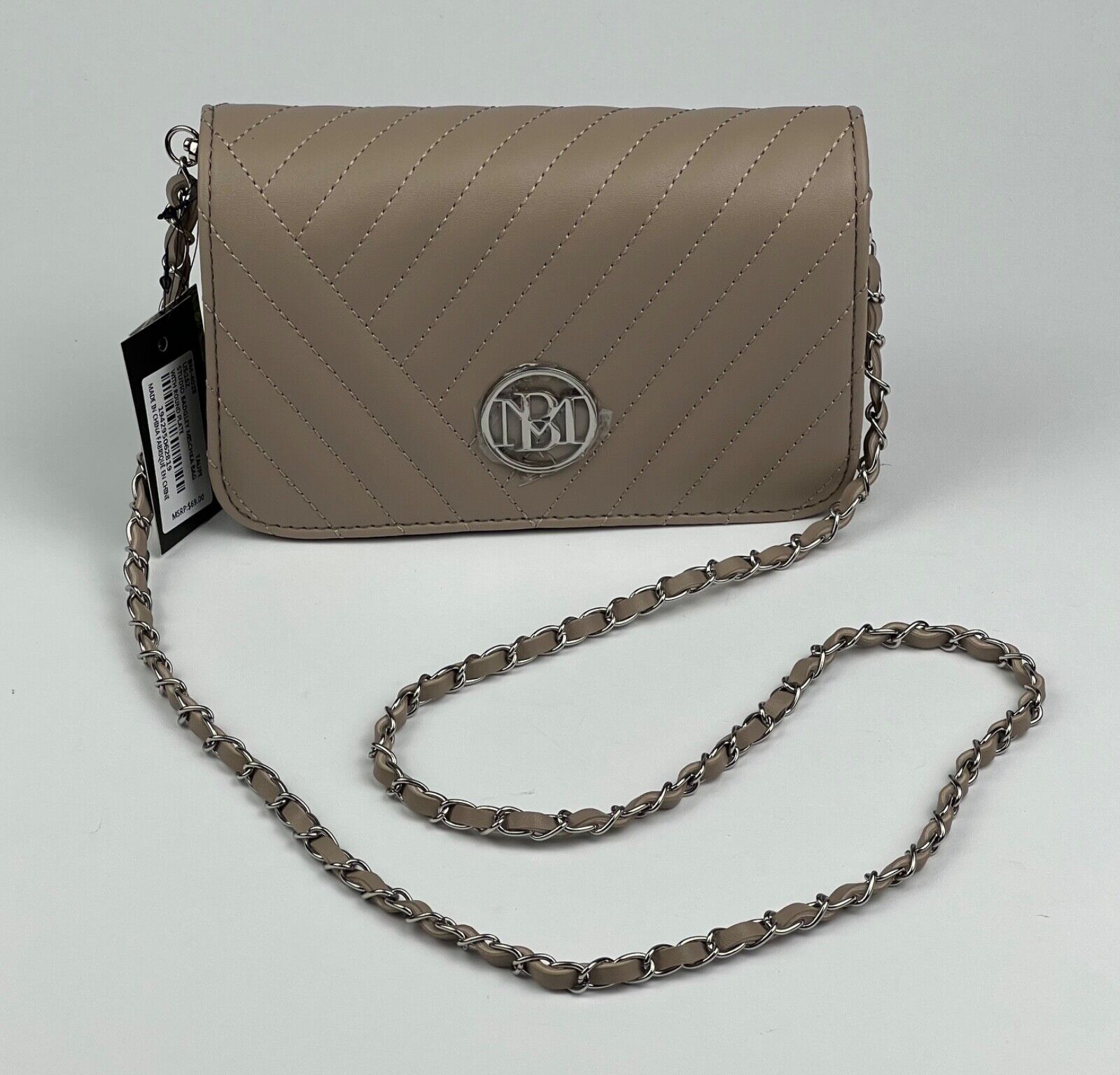 NEW! Badgley Mischka Womens Studio Quilted Crossbody w/ Round Logo Bag NWT $69